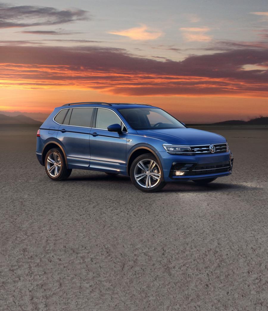 Volkswagen Tiguan R-Line 2018 года  (MX) (фото 1 из 13)